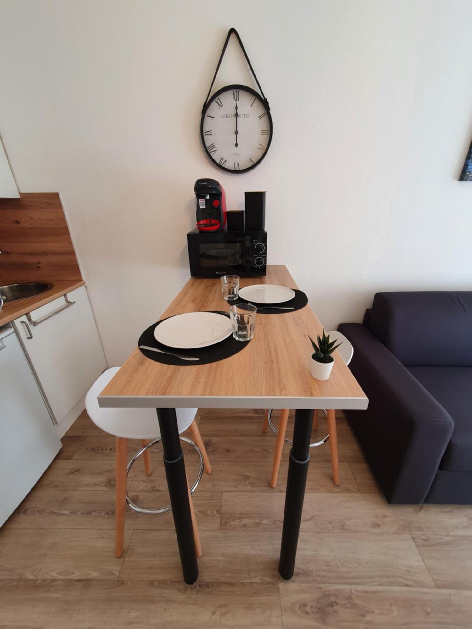 Appartement Tout Equipe A 6Min De La Gare St Charles Marseille Exterior photo